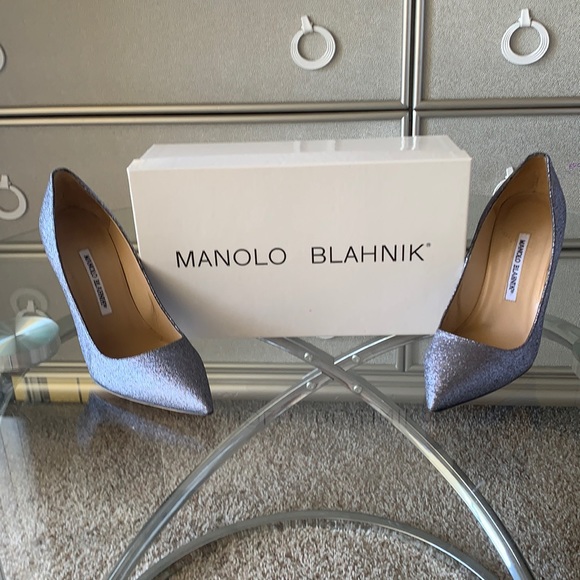 Manolo Blahnik Shoes - 100% Authentic BB Glitter Manolo Blahnik Pump 38.5